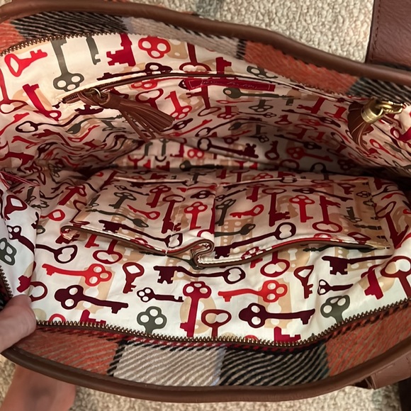 Vera Bradley Flannel and Leather tote. Perfect condition, just changed my mind. - Picture 4 of 6
